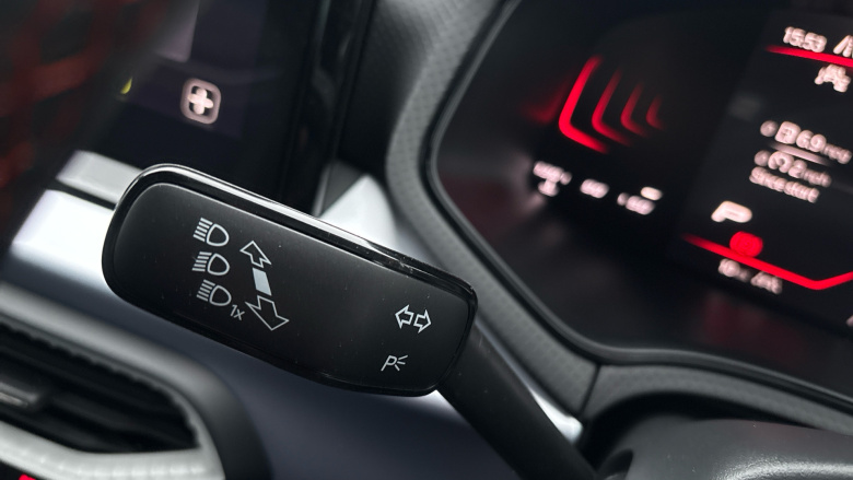 SEAT Arona 1.0 TSI 115 FR 5dr DSG Petrol Hatchback